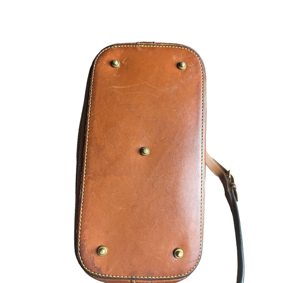 Dooney & Bourke Drowstring Bucket Bag / A2215116 Made In U.S.A - Picture 3 of 16